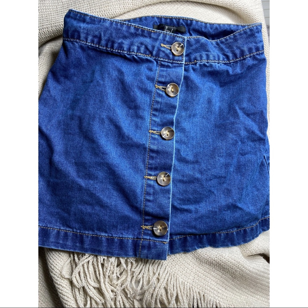 Forever 21 skirt
